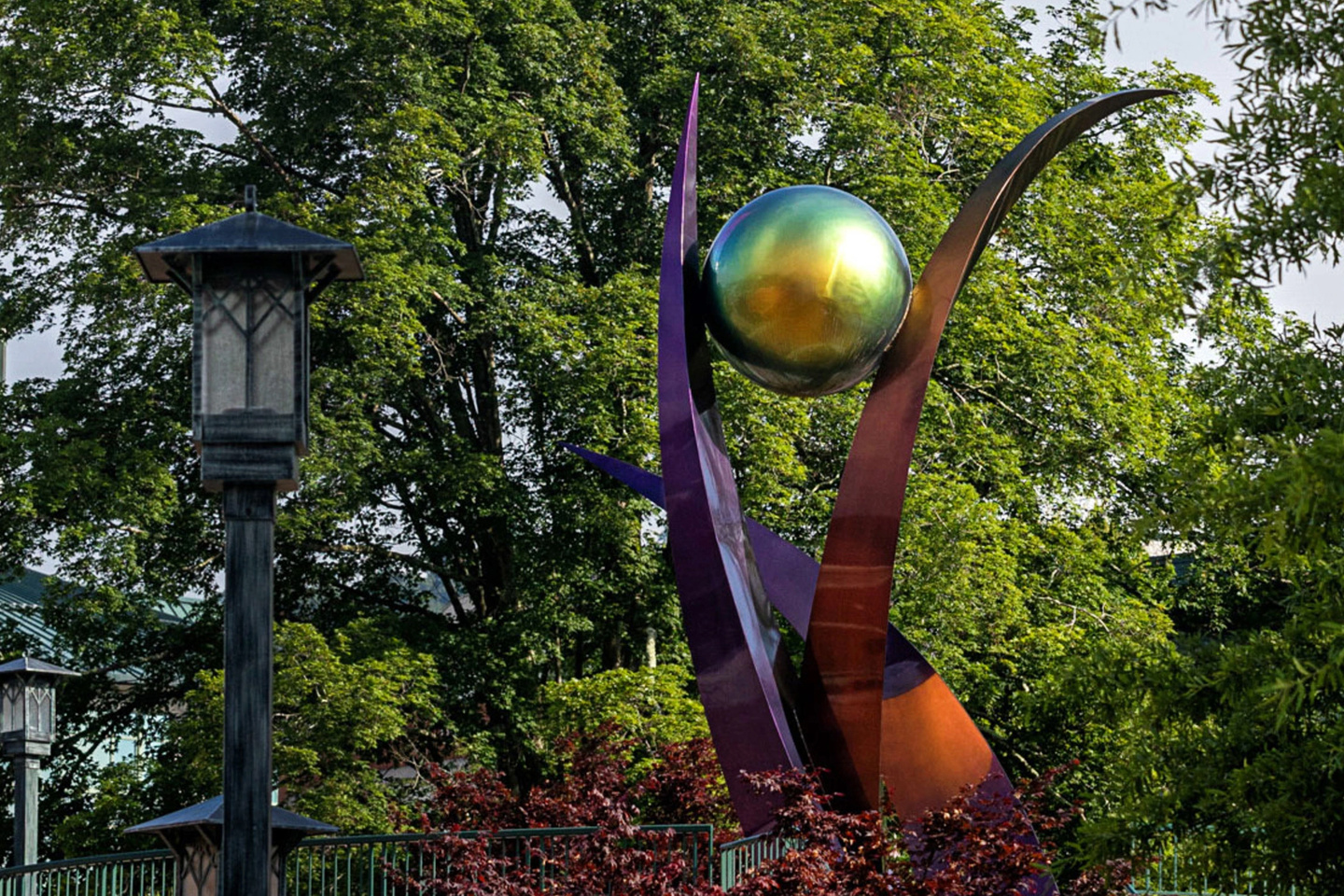 Aspire sculpture by Jon Hair