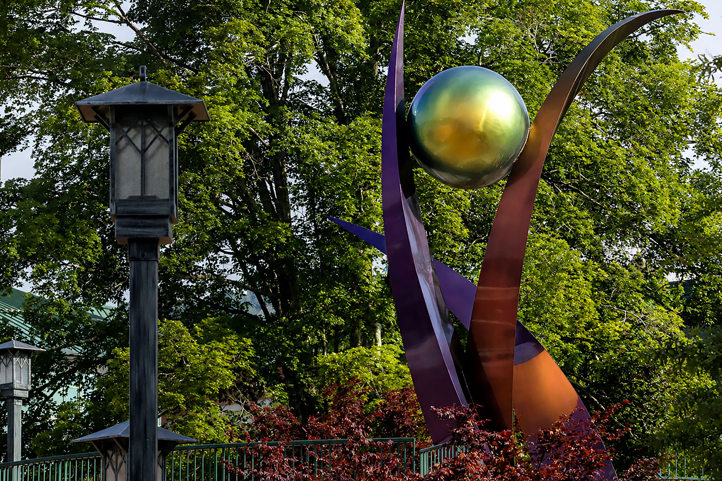Aspire sculpture by Jon Hair